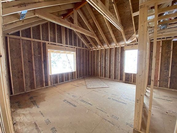 4th image of 31 Green Mountain Way Lot 31R