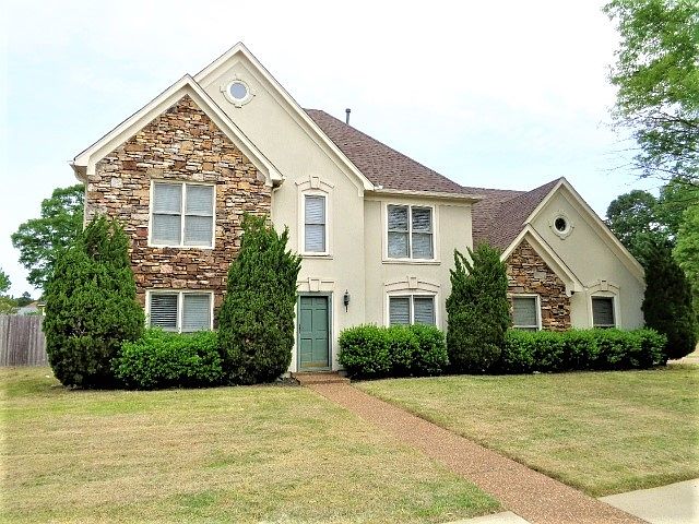1st image of 8846 Forest Breeze Dr