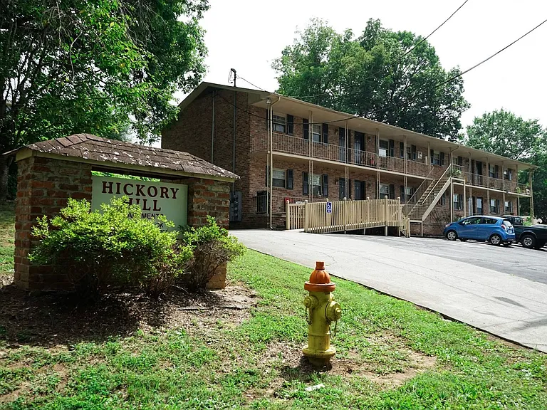Hickory Hill Apartment Homes — Photo 17