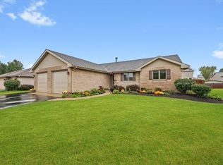 2834 Sharon Dr, New Lenox, IL