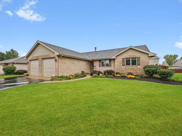 2834 Sharon Dr, New Lenox, IL 60451