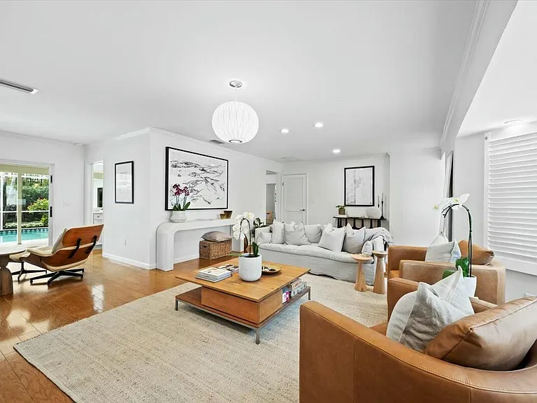 232 Cove Pl — Photo 13