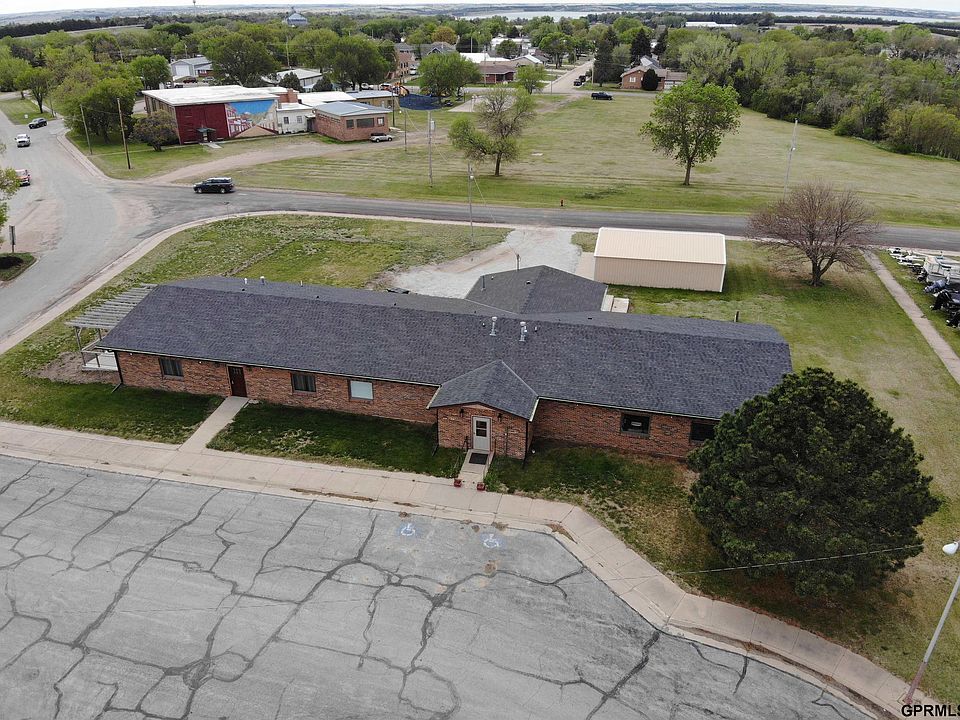 1st image of 30 Circle Dr