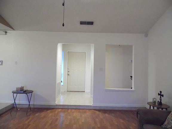 5th image of 13217 W Buckhorn Dr