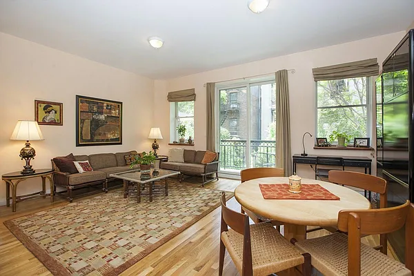 Sold by Space Marketing Shop | media 10