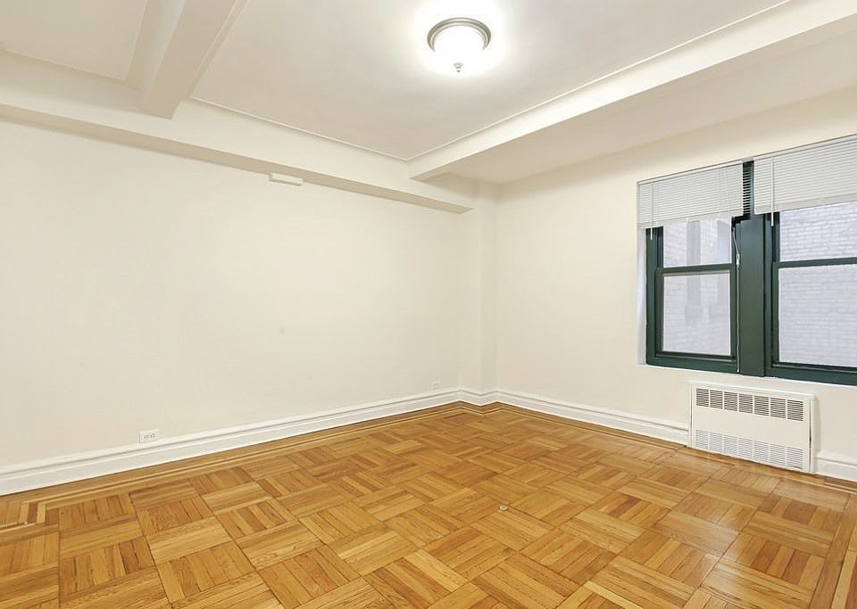 1st image of 150 W 82nd St APT 5E
