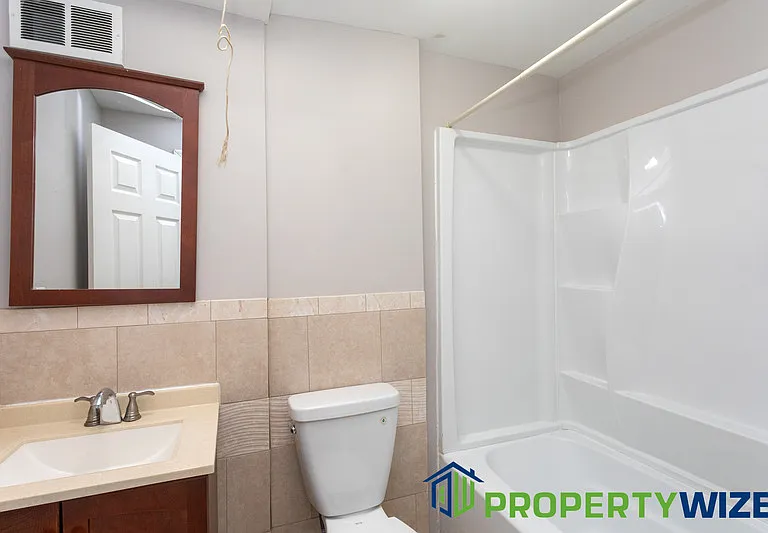 2608 McElderry St — Photo 8