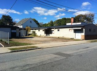 45 Hunter St, New Bedford, MA 02740