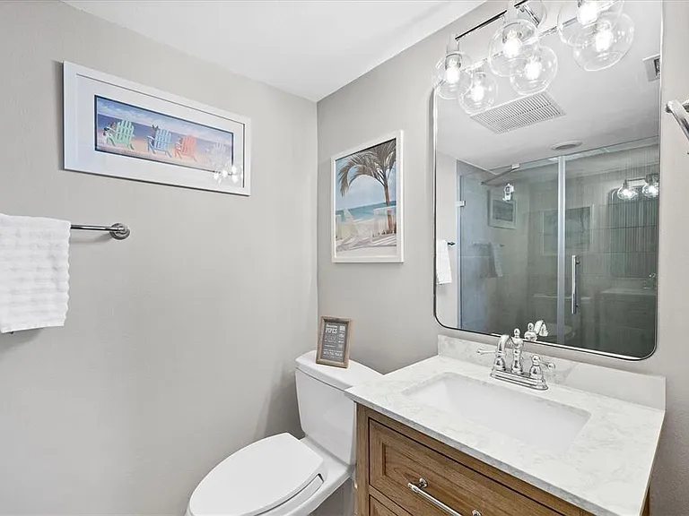 500 S Washington Dr #14A — Photo 20