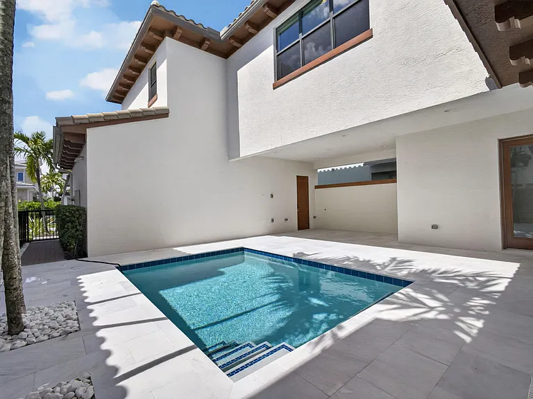 4025 Faraday Way — Photo 63