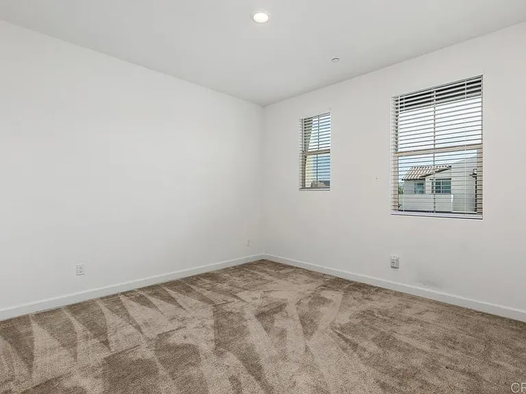 702 Westbrook Loop — Photo 16