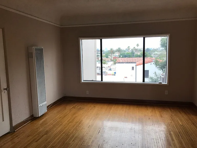 1158 S Rimpau Blvd #TOP — Photo 16