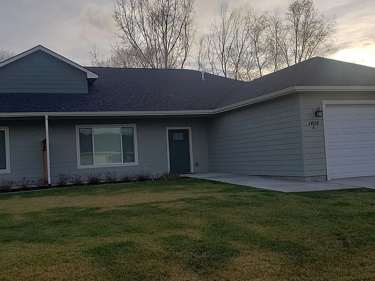 1414 E. 6th Duplex — Photo 5