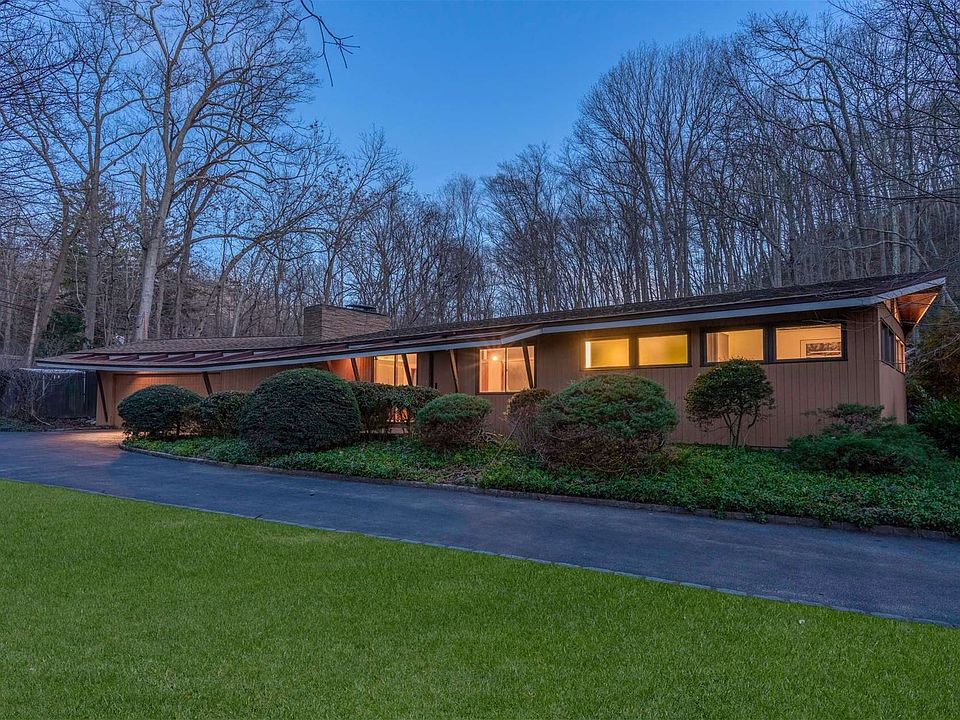 1 Glenn Crescent, Centerport, NY 11721 Zillow