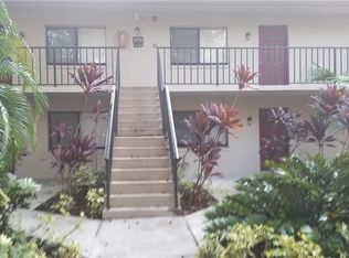 11715 Raintree Village Blvd APT B, Temple Terrace, FL 33617