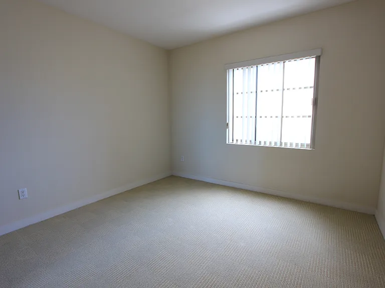 421 Olohana St #1203 — Photo 8
