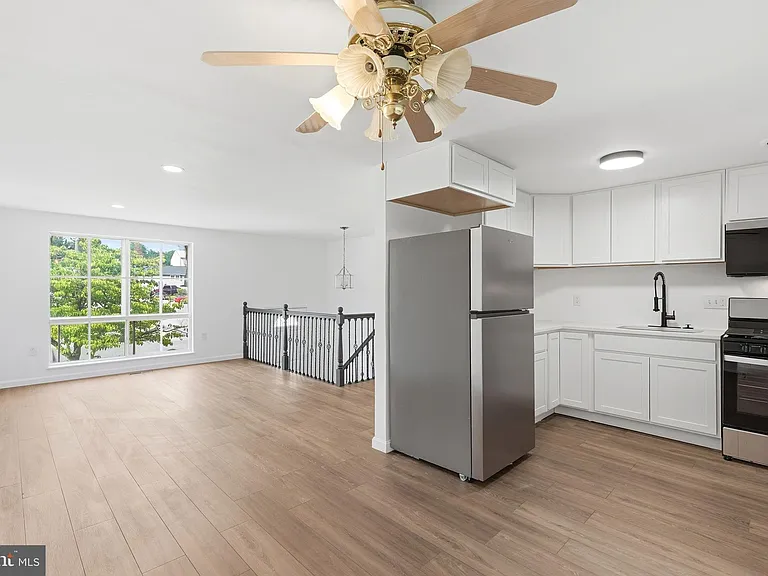 6741 Kincheloe Ave — Photo 10