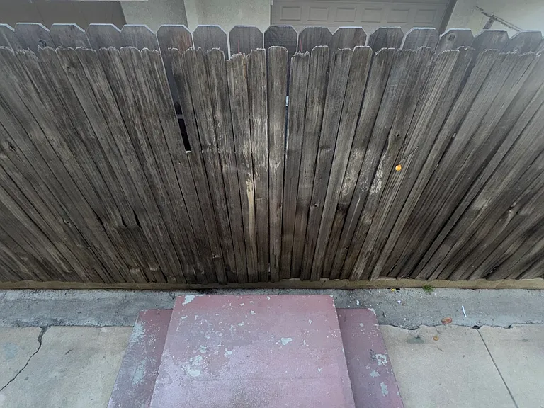 2200 Cedar St #B — Photo 2