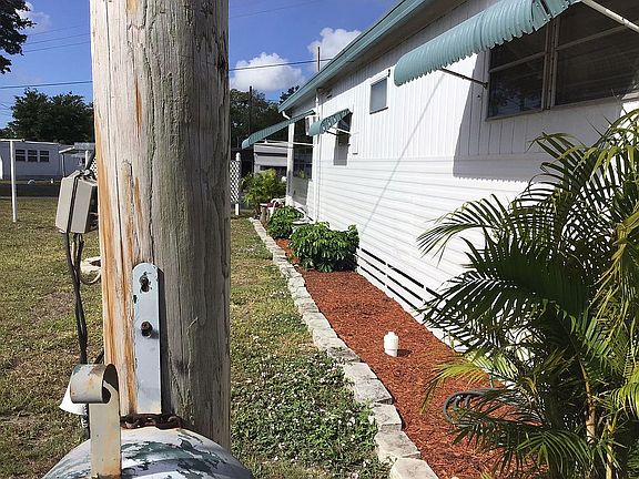 2nd image of 3921 Palmwood