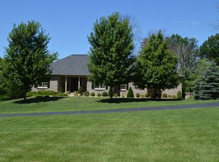 6189 Nickel Rd, Lebanon, OH 45036