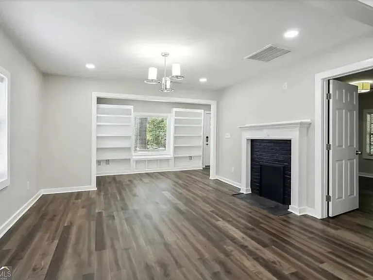 1295 McClure Ave NW — Photo 4