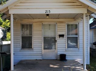 215 N Grant Ave W, Sand Springs, OK 74063