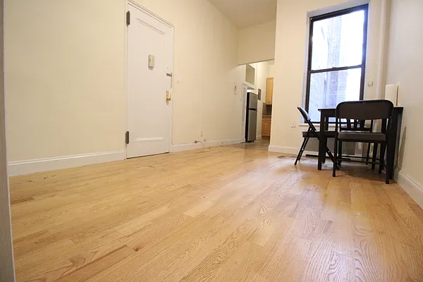 Rented by Luxor Homes & Investment Realty | media 23