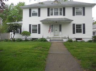 6 Slater Ave, Lincoln, RI 02865