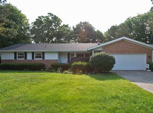 496 S Moorland Dr, Battle Creek, MI 49015