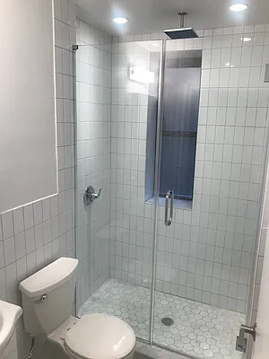 Rented by PMG Real Estate  | media 4