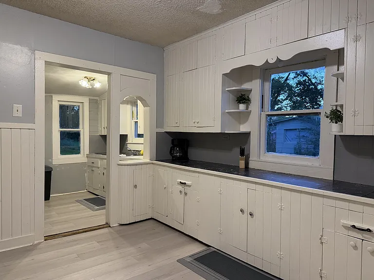 118 Bancroft Blvd — Photo 6