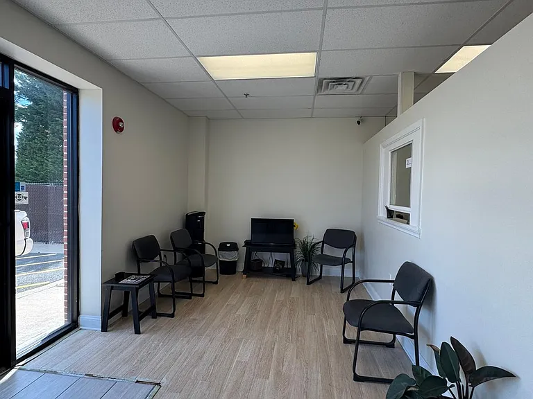 1005 Rahway Ave #11 — Photo 17