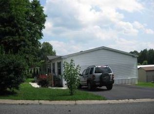 157 Haddon Dr, Macungie, PA