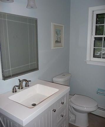 5th image of 130 Chatham Ave