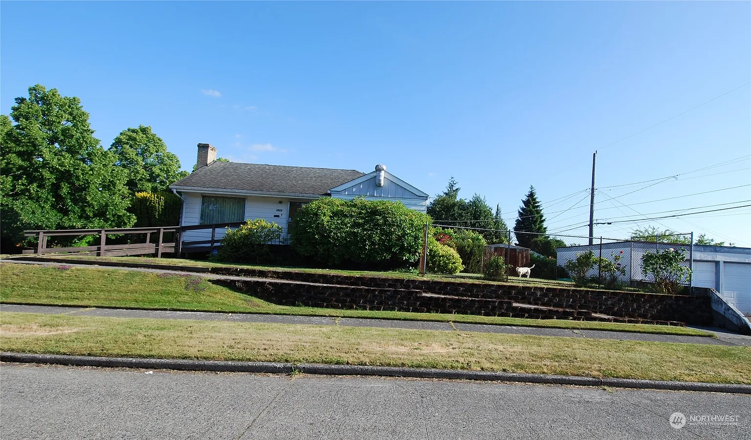 3503 SW Juneau Street photo 1