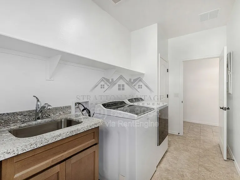 4394 N 197th Dr — Photo 34