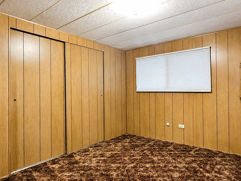 355 Caloosa Ct — Photo 7