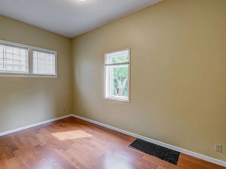 3324 Colfax Ave S #2 — Photo 6