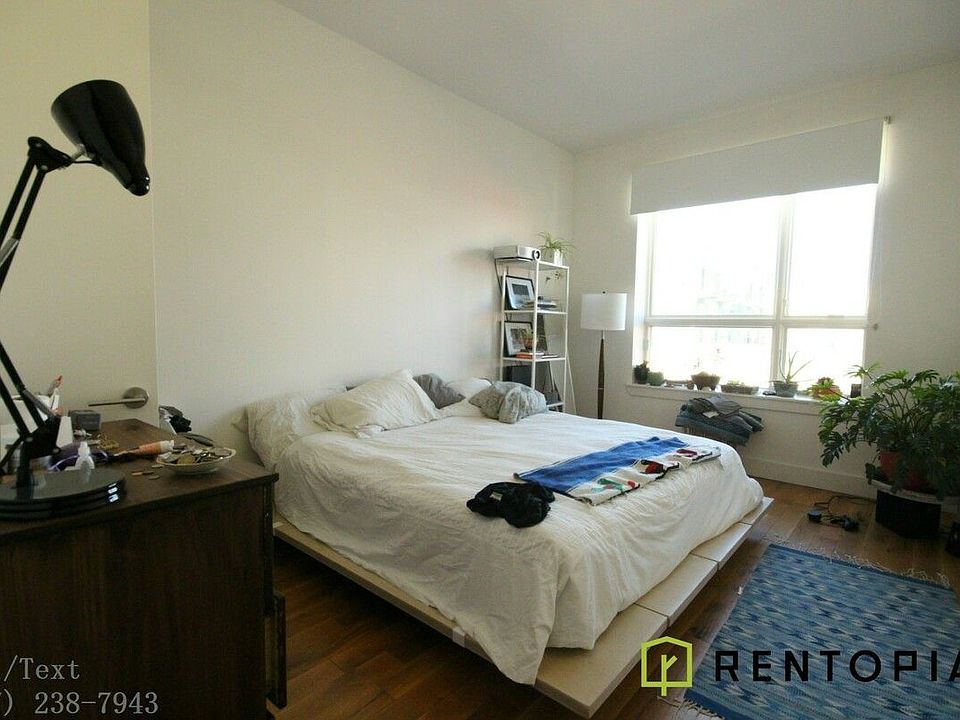 1st image of 73 Montrose Ave #2K