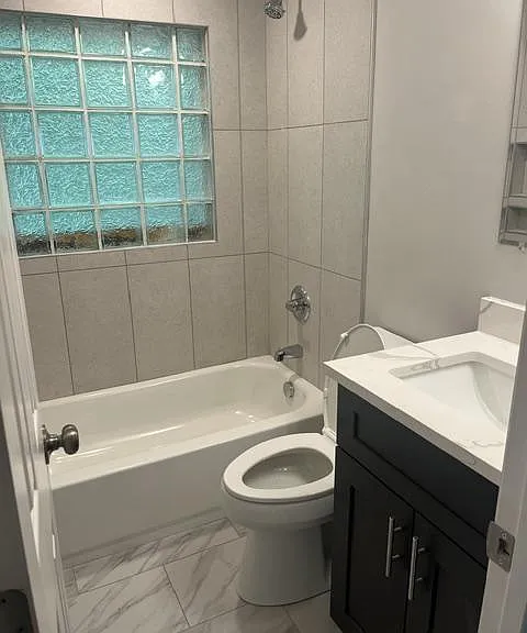 1824 N McDowell St #1816-5 — Photo 5