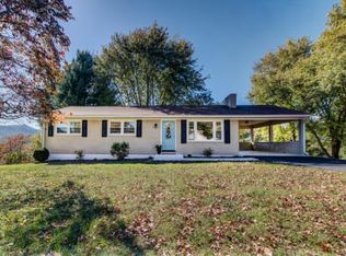 341 Orchard Dr, Daleville, VA 24083