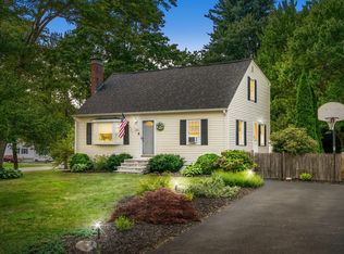 234 Conlyn Ave, Franklin, MA 02038