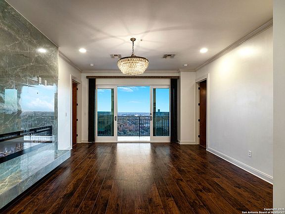 2nd image of 230 DWYER AVE #1203