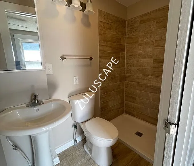 1534 E Ohio St — Photo 8