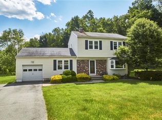 3 Rera Ct, Washingtonville, NY 10992