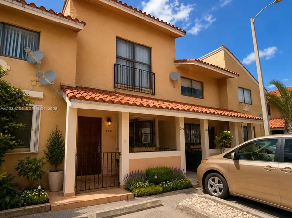 2775 W 61st St APT 102, Hialeah, FL 33016