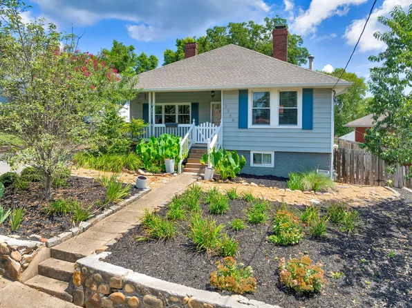 3364 Crompton St, Lupton City, TN 37351