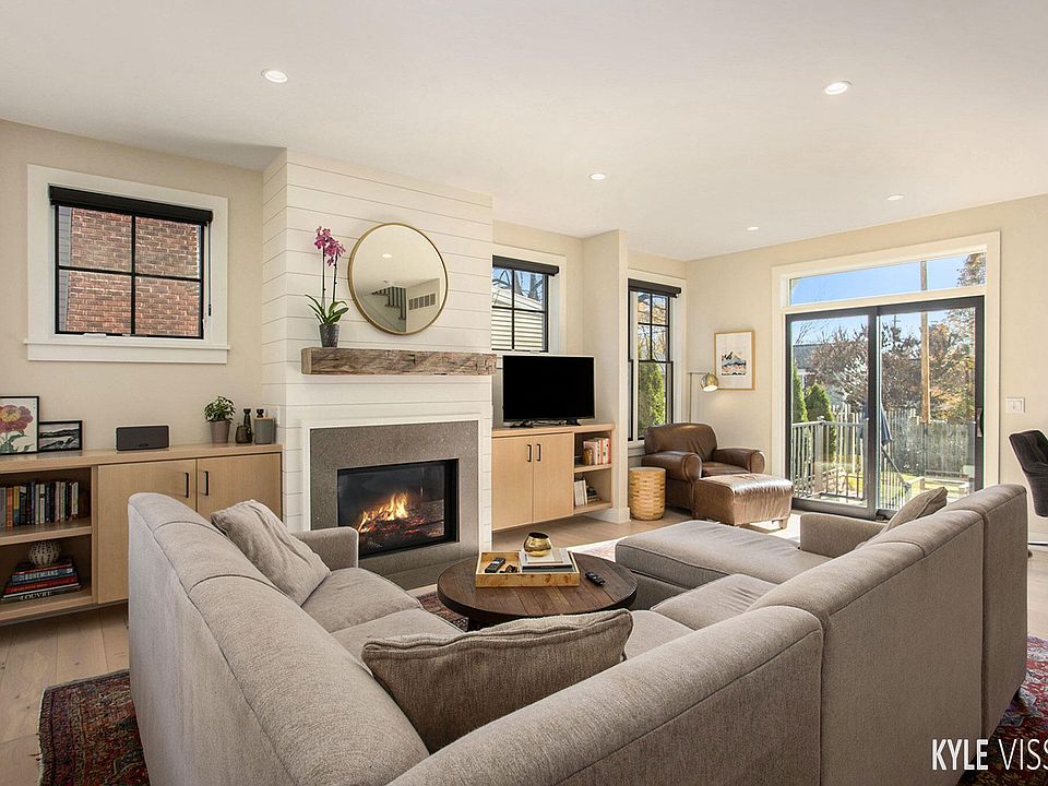 2300 Argentina Dr SE, East Grand Rapids, MI 49506 Zillow