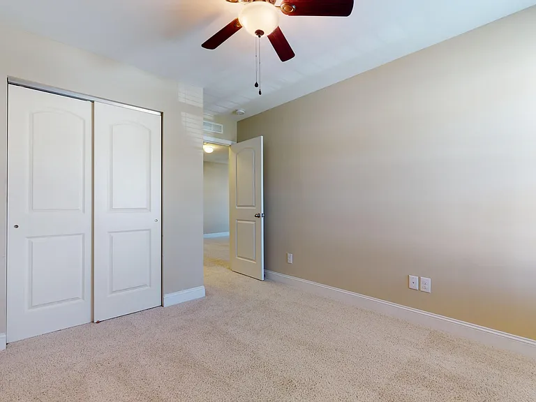 1415 Glenwater Dr — Photo 25