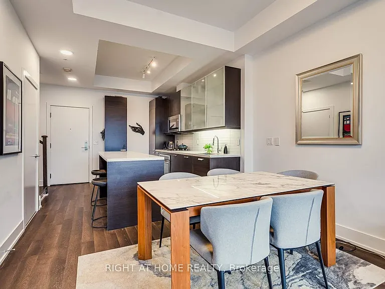 66 Kippendavie Ave #409 — Photo 16